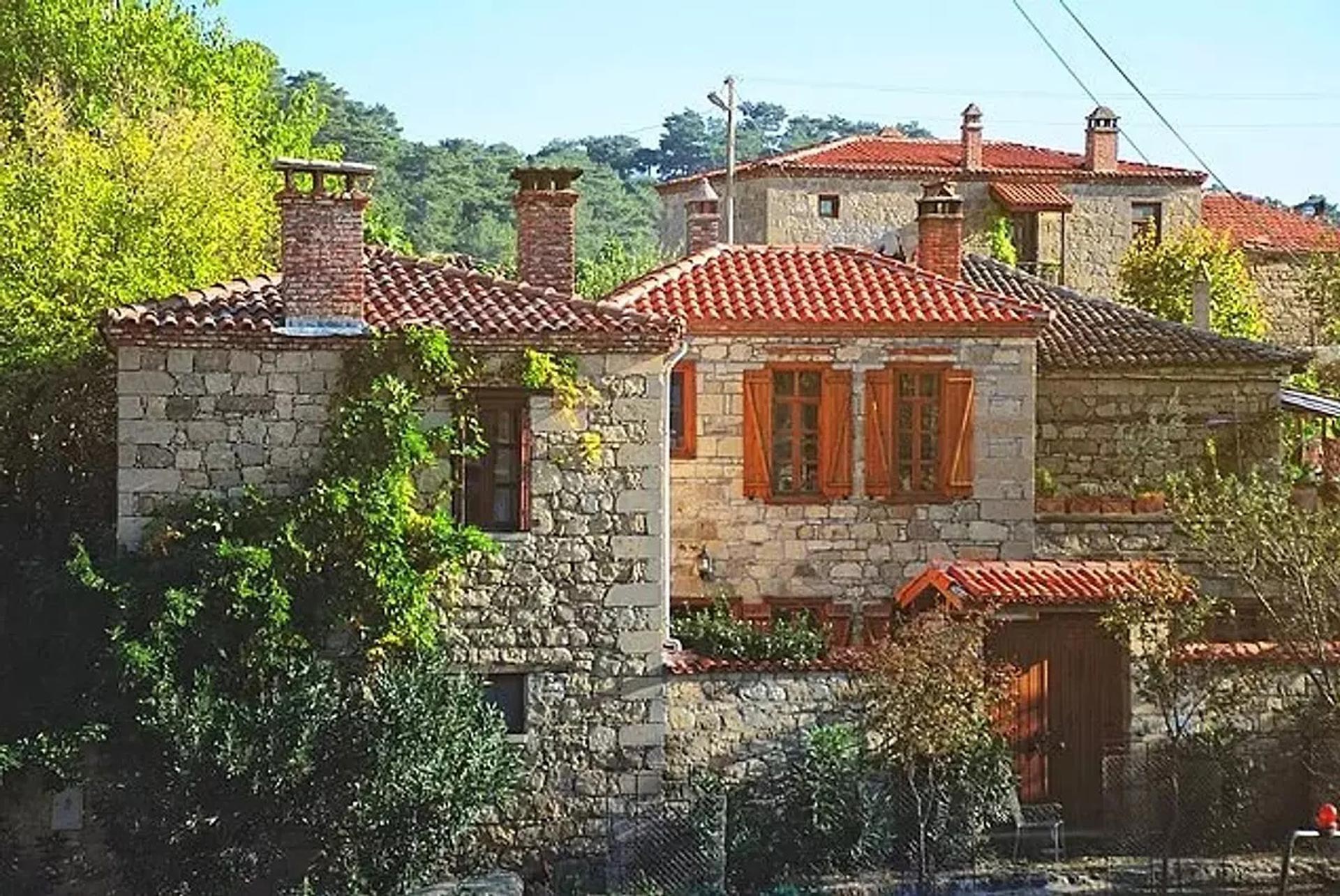 Adatepe Köyü'nde Gezilecek Yerler